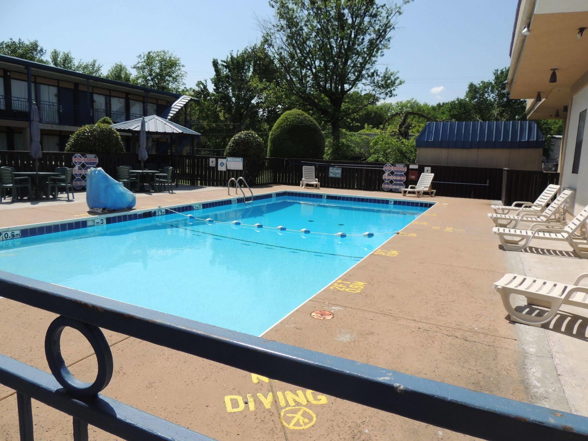Econo Lodge Durant Exterior photo
